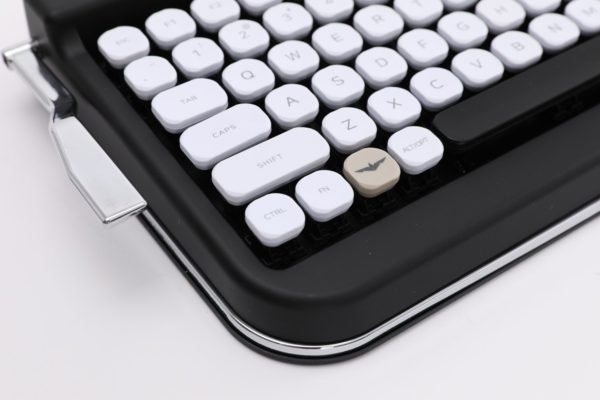 Penna Bluetooth Keyboard with White Diamond Shape Keycap(US Language) (Switch-Cherry Mx Blue, Pure White) 3