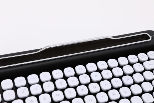 Penna Bluetooth Keyboard with White Diamond Shape Keycap(US Language) (Switch-Cherry Mx Blue, Pure White) 4