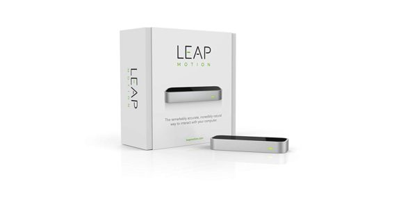 Leap Motion Controller for Mac or PC (Retail Packaging and Updated Software) 2