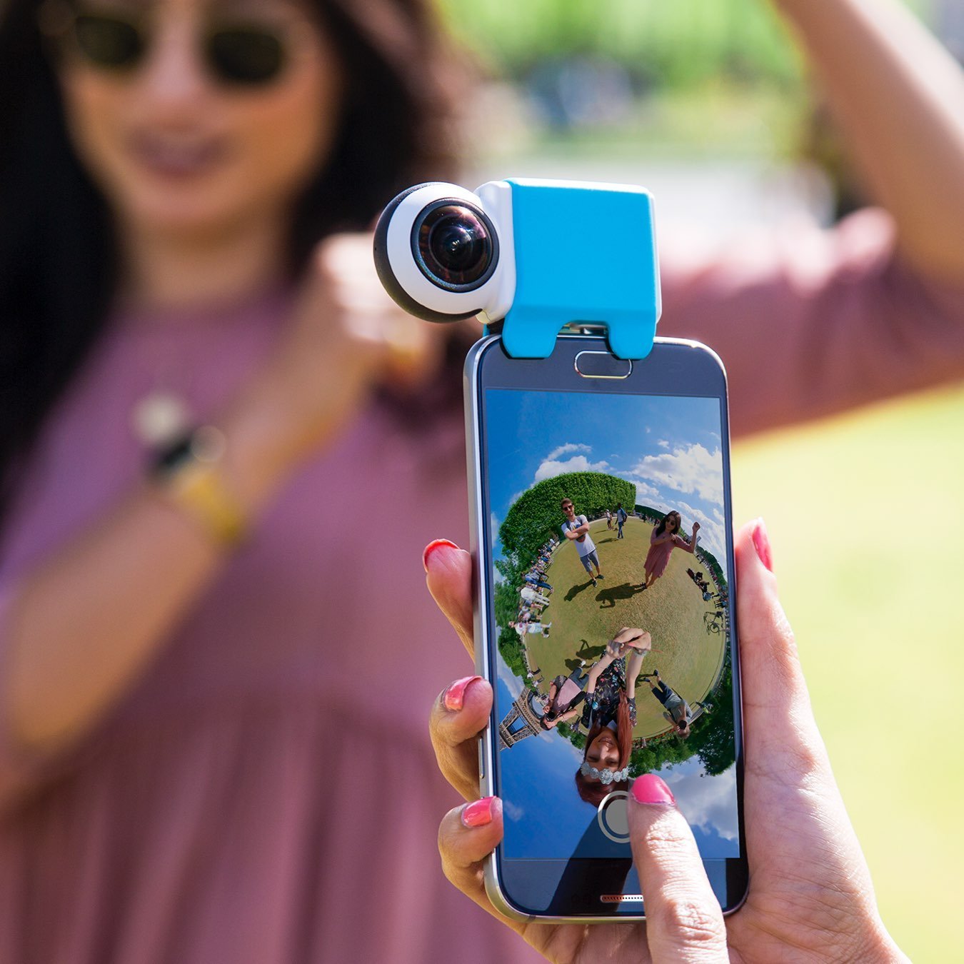 Giroptic iO HD 360 degree camera for iPhone/iPad 2 Giroptic iO HD 360 degree camera for iPhone/iPad - Image 2