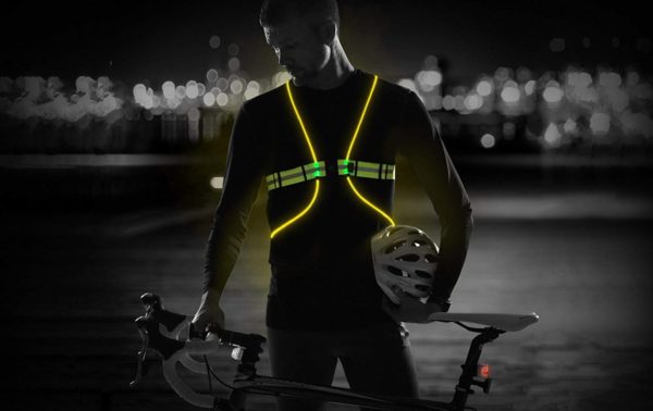 Tracer360 – Revolutionary Illuminated Reflective Vest for Running or Cycling 4