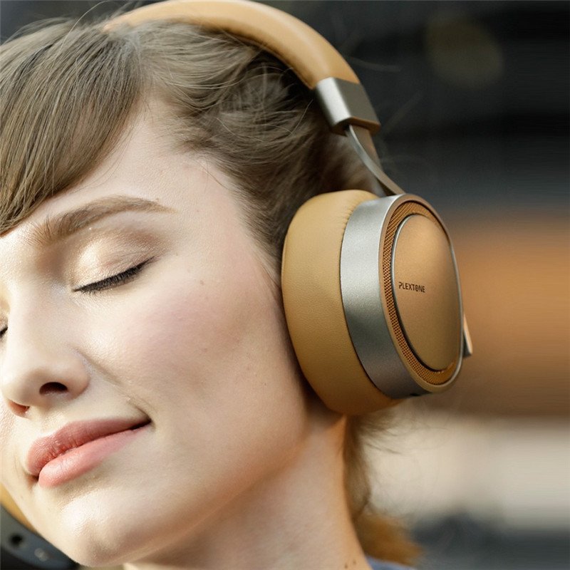 Plextone BT270 Wireless Bluetooth Headphone 800mAh 8G RAM MP3 Heavy Bass Headset Earphone 6 Plextone BT270 Wireless Bluetooth Headphone 800mAh 8G RAM MP3 Heavy Bass Headset Earphone - Image 6