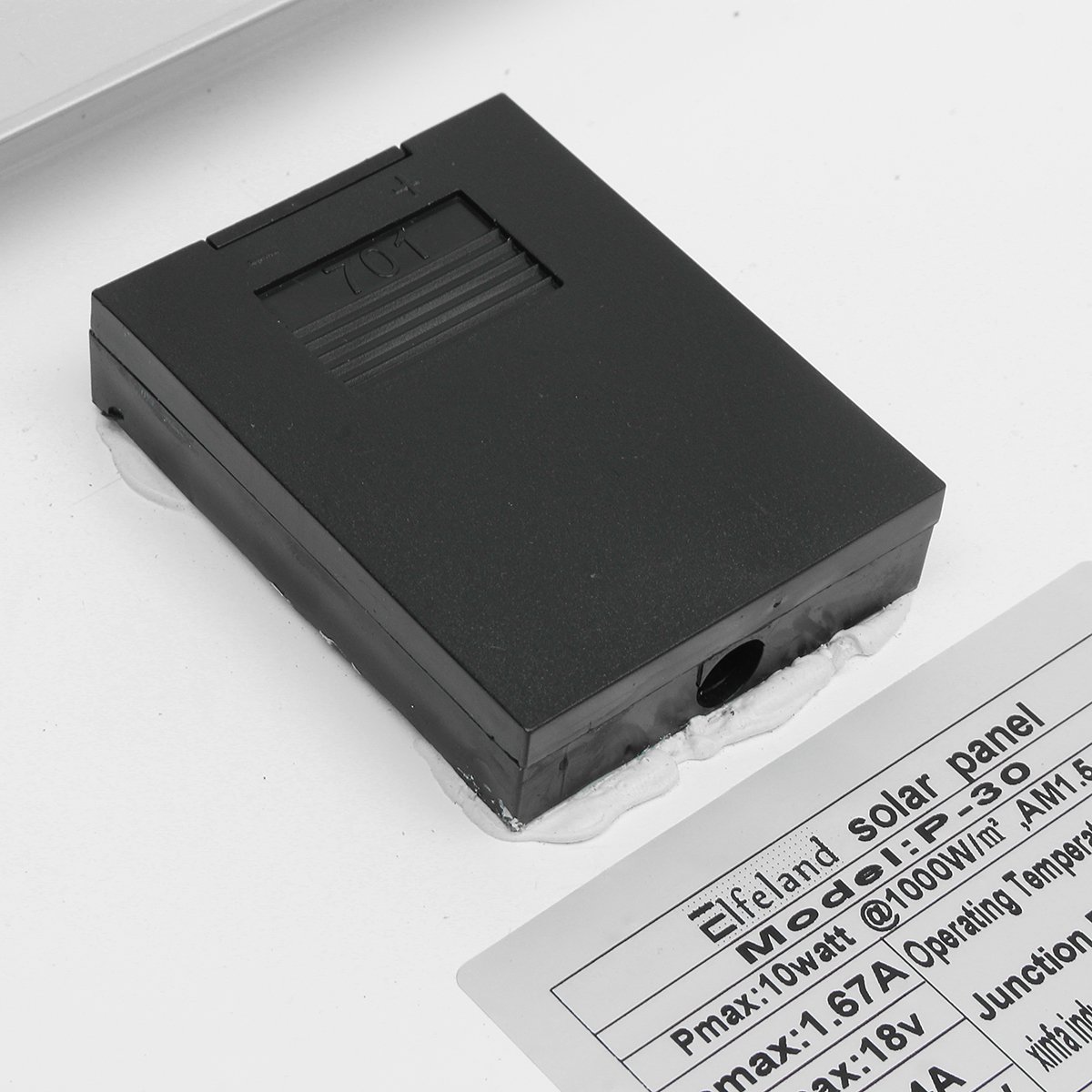 Elfeland P-25 25W 18V Black/Silver 525*350*25mm Monocrystalline Silicon Solar Panel With Junction Box 7 Elfeland P-25 25W 18V Black/Silver 525*350*25mm Monocrystalline Silicon Solar Panel With Junction Box - Image 7