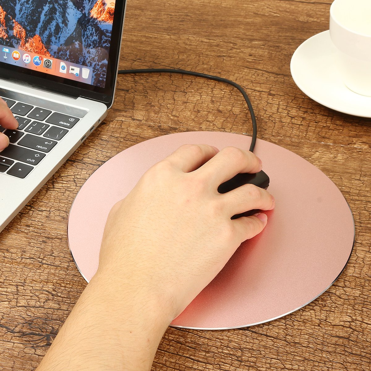 Aluminium Alloy CNN Mouse Pad 22cm /8.66" Round Shaped Gaming Mousepad 3 Aluminium Alloy CNN Mouse Pad 22cm /8.66" Round Shaped Gaming Mousepad - Image 3
