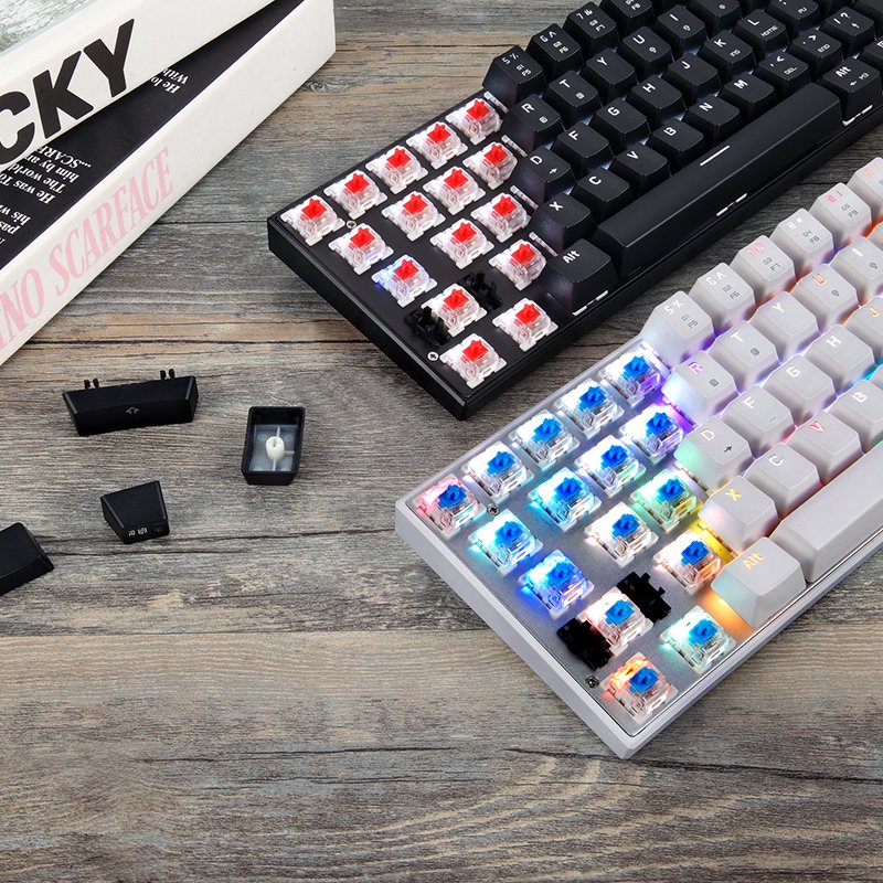 Motospeed CK62 Bluetooth Wireless USB Dual-Mode OUTEMU Mechanical Keyboard 61 Keys RGB LED Backlit 5 Motospeed CK62 Bluetooth Wireless USB Dual-Mode OUTEMU Mechanical Keyboard 61 Keys RGB LED Backlit - Image 5