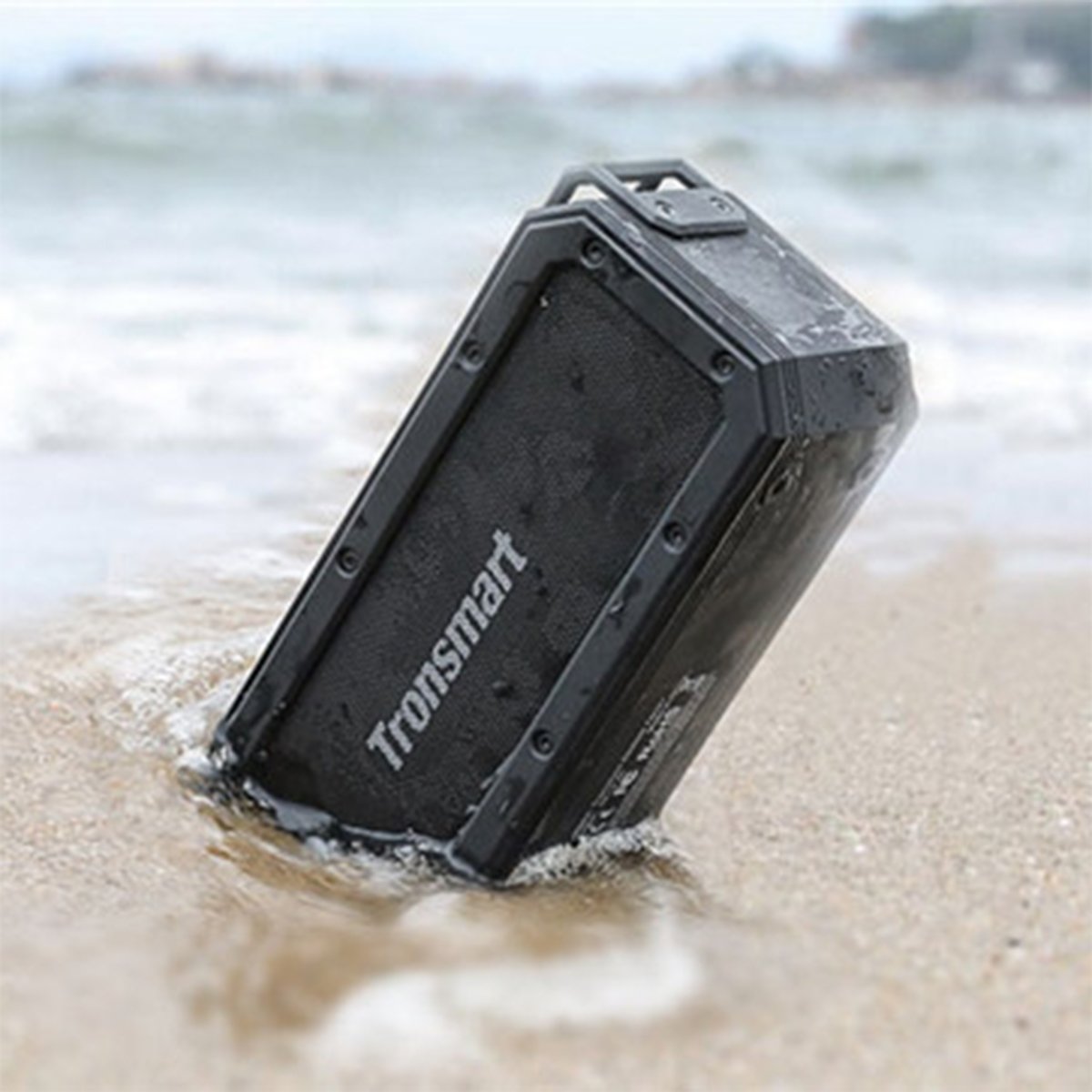 Tronsmart Element Force Wireless Bluetooth 40W Speaker TWS HIFI IPX7 Waterproof Support NFC TF AUX 3 Tronsmart Element Force Wireless Bluetooth 40W Speaker TWS HIFI IPX7 Waterproof Support NFC TF AUX - Image 3