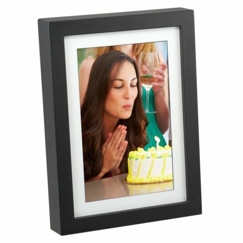 PhotoSpring (16GB) 10-Inch IPS, WiFi, Touchscreen, Battery, iPhone & Android App, Photo & Video, Picture Frame (White) 15,000 Photo Capacity 47