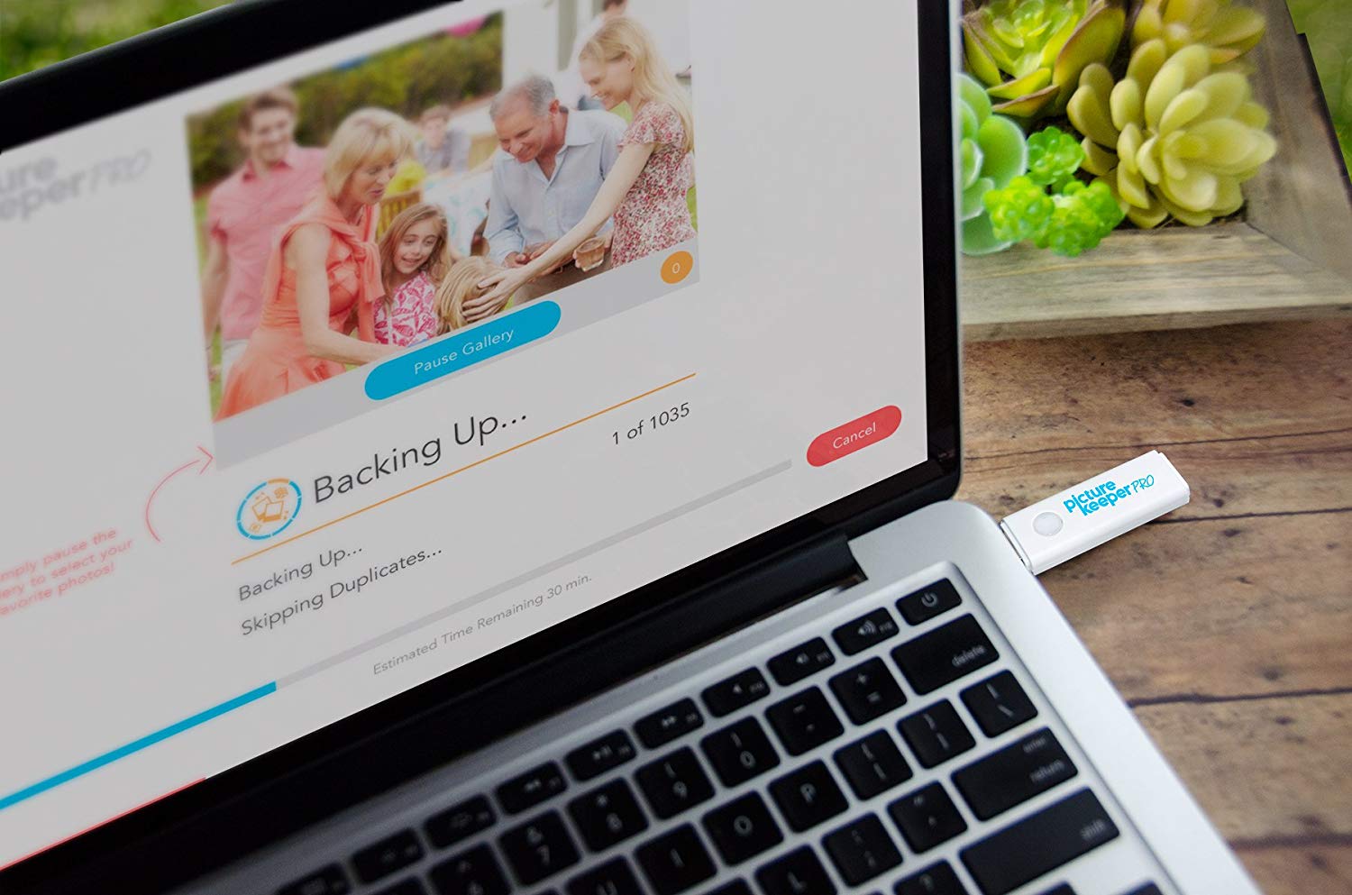 Smart USB Flash Drive 64GB - Picture Keeper PRO External Photo Video and File Backup Device for PC and MAC Laptops and Computers 6 Smart USB Flash Drive 64GB - Picture Keeper PRO External Photo Video and File Backup Device for PC and MAC Laptops and Computers - Image 6