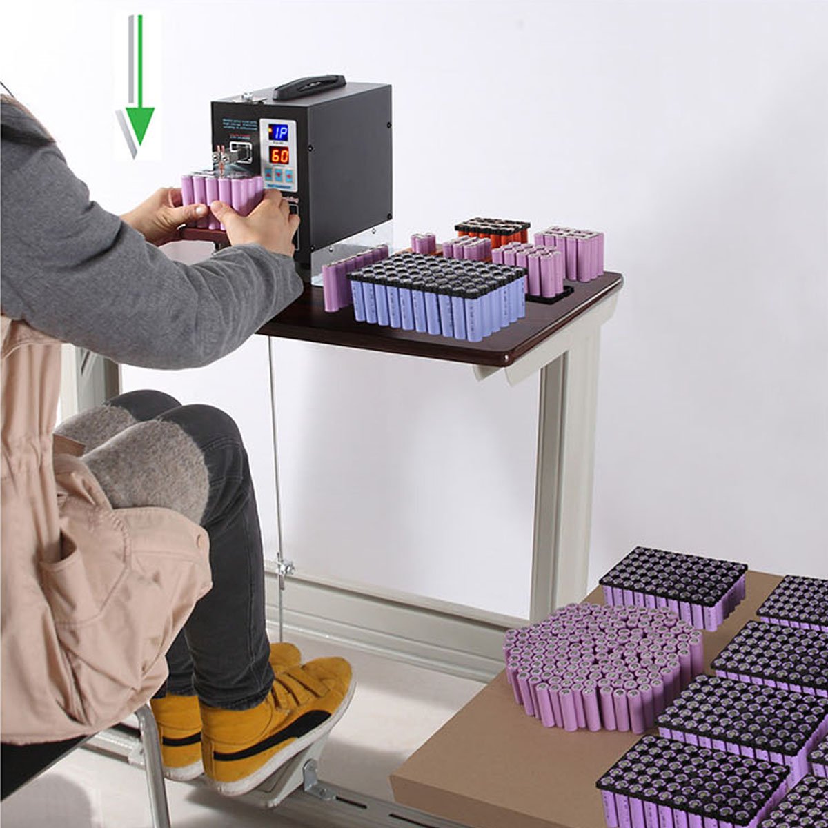 SUNKKO 737G 110V Battery Spot Welding Hand Held Welding Machine with Pulse & Current Display 4 SUNKKO 737G 110V Battery Spot Welding Hand Held Welding Machine with Pulse & Current Display - Image 4