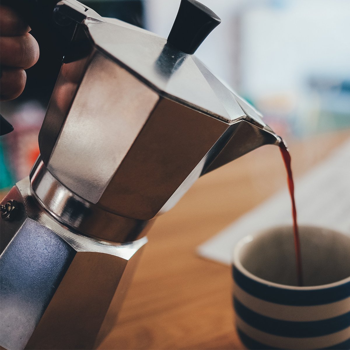 3/6/9/12 Cups Aluminum Espresso Moka Percolator Portable Coffee Maker Stovetop Home DIY 4 3/6/9/12 Cups Aluminum Espresso Moka Percolator Portable Coffee Maker Stovetop Home DIY - Image 4