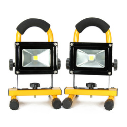 10W Portable Rechargeable LED Flood Light Work Waterproof IP65 Outdoor Car Emergency Lamp 2 10W Portable Rechargeable LED Flood Light Work Waterproof IP65 Outdoor Car Emergency Lamp - Image 2