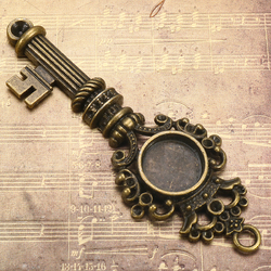 90pcs Antique Vintage Old Ornate Skeleton Keys Lot Pendant Fancy Heart Decorations Gifts 6 90pcs Antique Vintage Old Ornate Skeleton Keys Lot Pendant Fancy Heart Decorations Gifts - Image 6