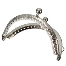 8.5cm x 6.5cm Metal Purse Bag Frame Kiss Clasp Lock Wallet Clip DIY Craft Decorations 7 8.5cm x 6.5cm Metal Purse Bag Frame Kiss Clasp Lock Wallet Clip DIY Craft Decorations - Image 7