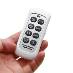 30W Waterproof 30 LED Solar Light with Wall Suction Light/Remote Control Street Light for Outdoor 6 30W Waterproof 30 LED Solar Light with Wall Suction Light/Remote Control Street Light for Outdoor - Image 6