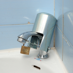 Lock Tap Protective Cover Outdoors Garden Against Theft Lock Faucet Tap Safe Lockable Protective 5 Lock Tap Protective Cover Outdoors Garden Against Theft Lock Faucet Tap Safe Lockable Protective - Image 5