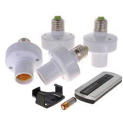 E27 Wireless Remote Control Lamp Holders Set White 1