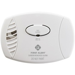 FIRST ALERT(R) 1039718 Battery-Powered Carbon Monoxide Alarm 1