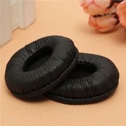 2PCS Replacement Headphone Soft Ear Earpad Cushion Pads Cups for Koss Porta Pro PP ES3 ES5 FW33 1 2PCS Replacement Headphone Soft Ear Earpad Cushion Pads Cups for Koss Porta Pro PP ES3 ES5 FW33