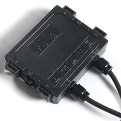 12V 100W 1000 X 670 X 30MM PolyCrystalline Solar Panel With Cable 6 12V 100W 1000 X 670 X 30MM PolyCrystalline Solar Panel With Cable - Image 6