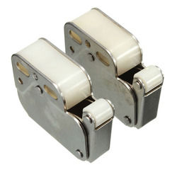 2pcs Mini Tip Catch Spring Loaded Cupboard Caravan Door Cabinet Boat Latch Lock 5 2pcs Mini Tip Catch Spring Loaded Cupboard Caravan Door Cabinet Boat Latch Lock - Image 5