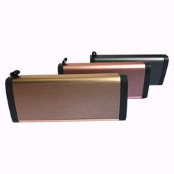 Q5 2x3W bluetooth 4.2 Wireless Rechargeable Speaker Support TF FM Radio AUX 1 Q5 2x3W bluetooth 4.2 Wireless Rechargeable Speaker Support TF FM Radio AUX