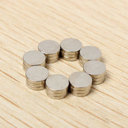 50pcs D5x1mm N35 Neodymium Magnets Rare Earth Strong Magnet 6 50pcs D5x1mm N35 Neodymium Magnets Rare Earth Strong Magnet - Image 6