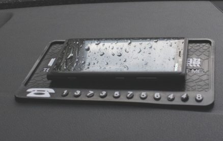 Car Parking Assistant Slip Resistant Pad Car Phone Card 6