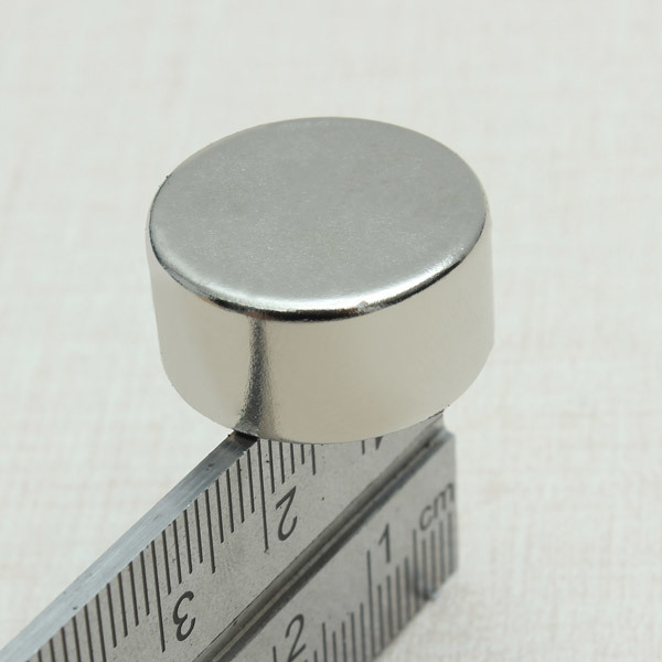 20mm Dia x 10mm N52 Neodymium Strongest Grade Magnet 4 20mm Dia x 10mm N52 Neodymium Strongest Grade Magnet - Image 4