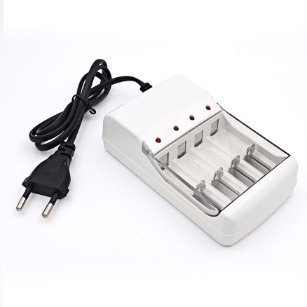 Palo C707 4 Slots LED Indicator Smart Charger for AA / AAA NiCd NiMh Rechargeable Battery 4