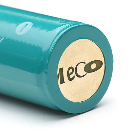 2PCS MECO 3.7v 4000mAh Protected Rechargeable 18650 Li-ion Battery 7
