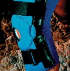 Neoprene Open Patella Hinged Knee Brace Lg 15 -17  Sportaid