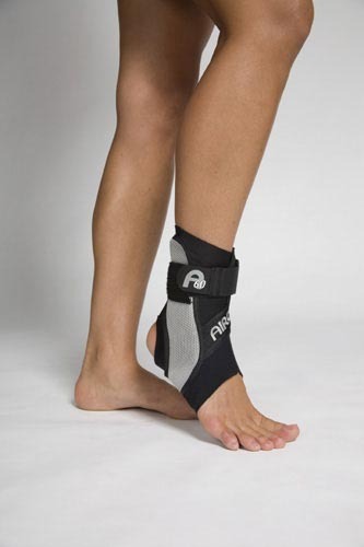 A60 Ankle Support Brace Medium Left M 7.5-11.5 W 9-13 1