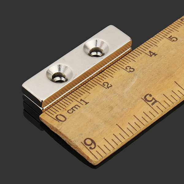 2pcs N35 40x10x4mm Strong Block Magnets Countersunk Rare Earth Neodymium Magnets with 2 Holes 6 2pcs N35 40x10x4mm Strong Block Magnets Countersunk Rare Earth Neodymium Magnets with 2 Holes - Image 6