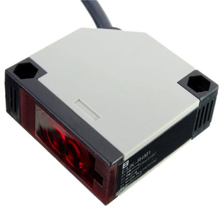 E3JK-R4M1 Sensor Switch Specular Reflection Photoelectric DC 10-24V 3A 3