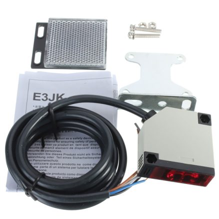 E3JK-R4M1 Sensor Switch Specular Reflection Photoelectric DC 10-24V 3A 7