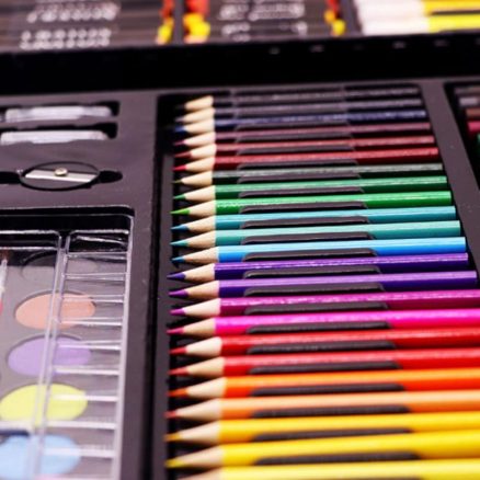150pcs Children Colors Pencil Drawing Artist Kit Painting Art Marker Pen Paint Brush Drawing Tool 7