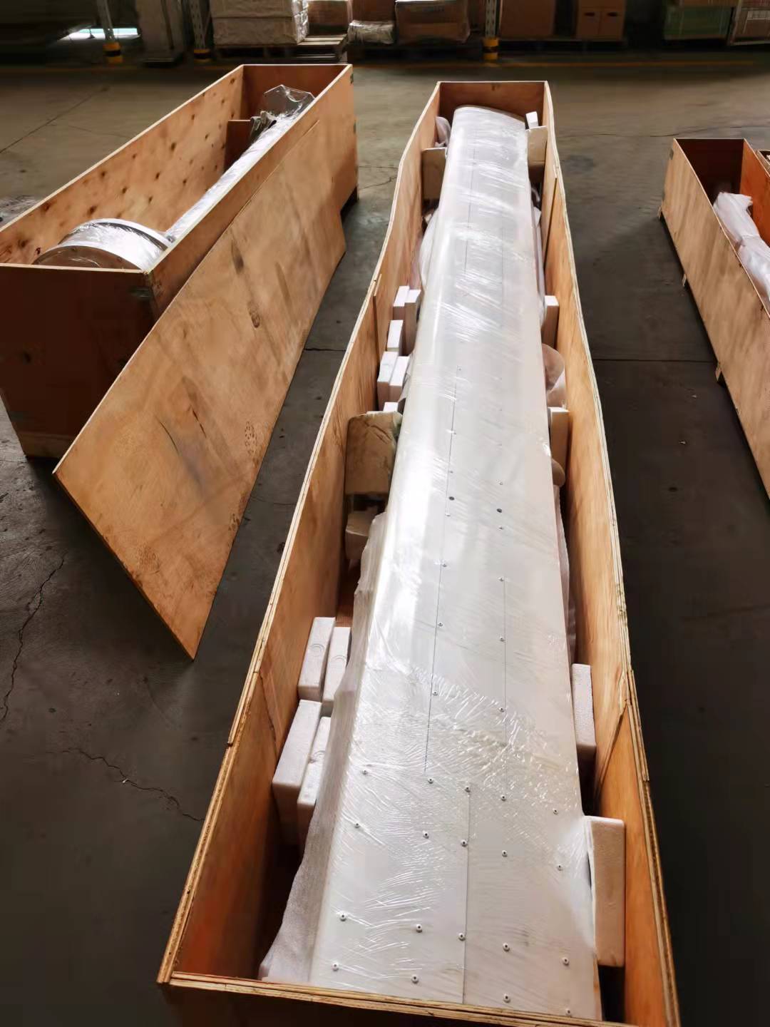 high efficient 10kw windmill wind turbine with reasonable price 4 high efficient 10kw windmill wind turbine with reasonable price - Image 4