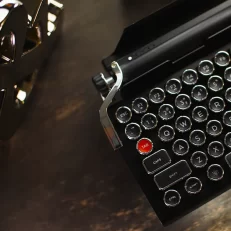 QWERKYWRITER® "US LAYOUT" TYPEWRITER-INSPIRED® MECHANICAL KEYBOARD