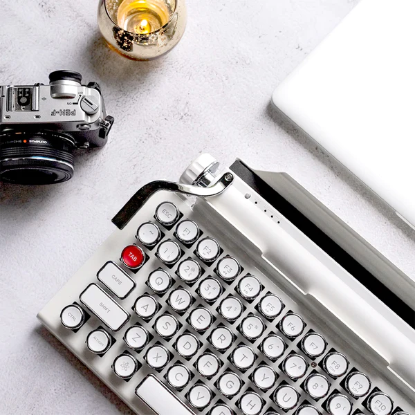 QWERKYWRITER® COLOR WHITE TYPEWRITER-INSPIRED® MECHANICAL KEYBOARD LIMITED EDITION 1