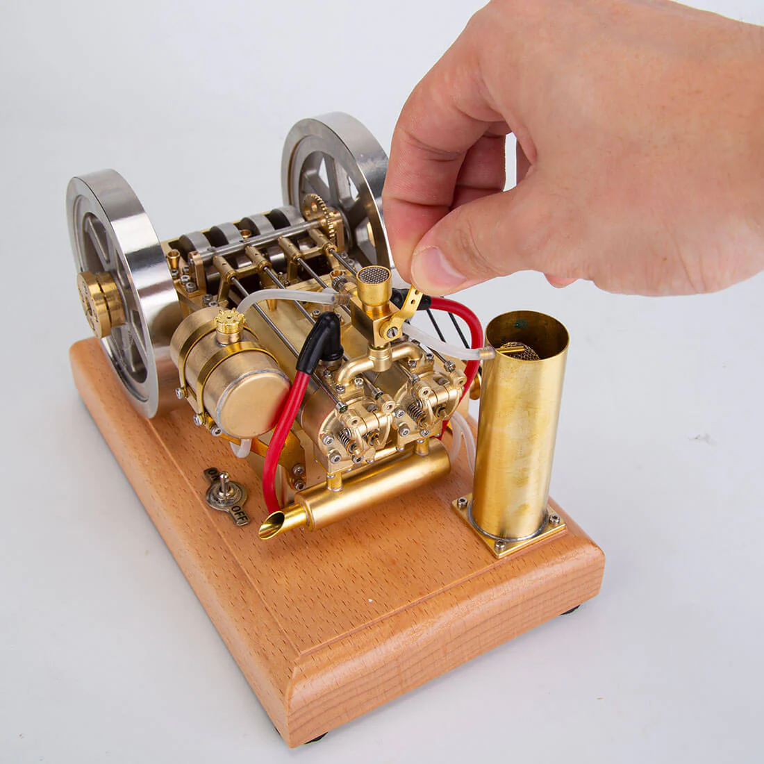 H76 5CC Horizontal Vintage Stationary Engine Twin-cylinder OHV Dual Flywheel Gasoline Internal Combustion Engine Model 6 H76 5CC Horizontal Vintage Stationary Engine Twin-cylinder OHV Dual Flywheel Gasoline Internal Combustion Engine Model - Image 6