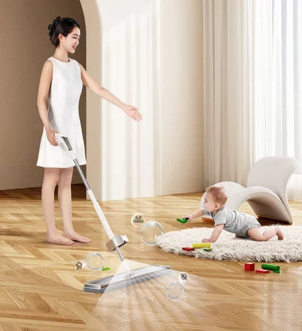 Joybos® Spray Mop with 4 Washable Refills F74 7