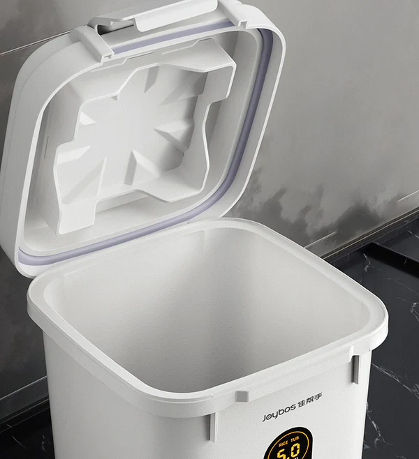 Joybos® Moisture Proof Pet Food Storage Bucket-US Only 8 Joybos® Moisture Proof Pet Food Storage Bucket-US Only - Image 8