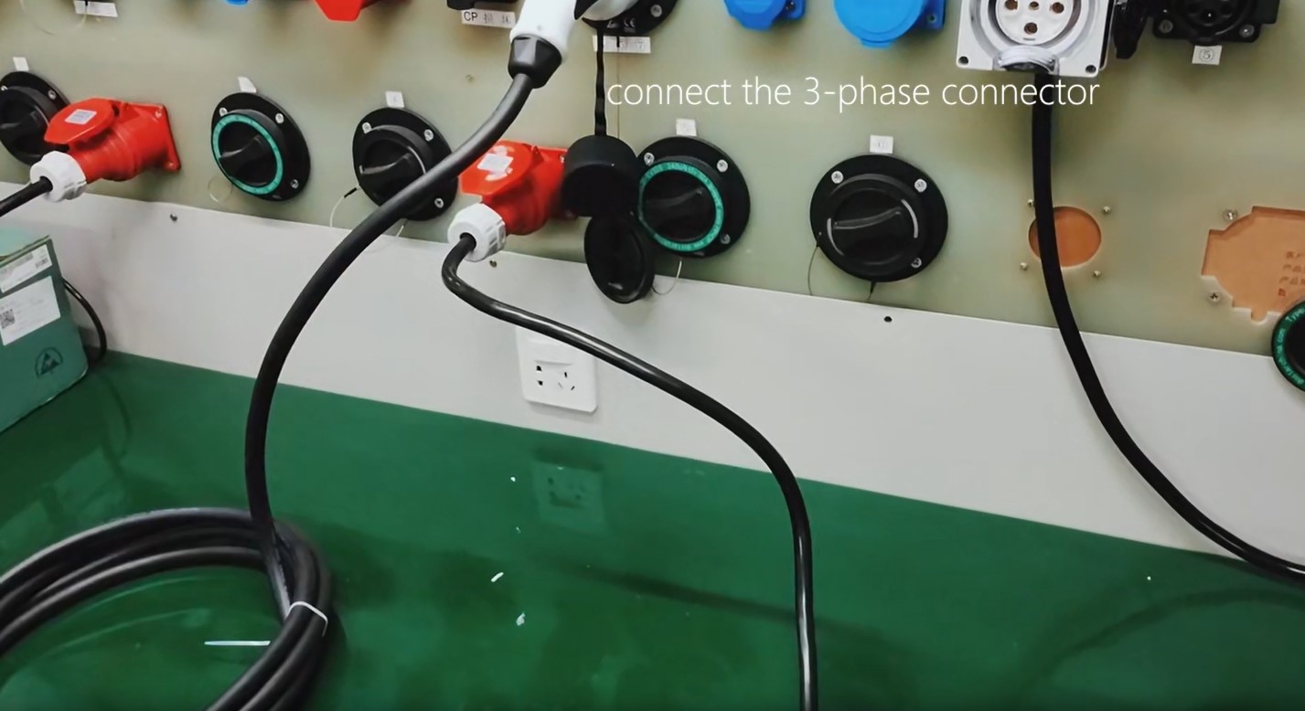 Khons Portable Electric Car Charger 11kw 7kw Charger Type2 Charger Cable 16A 32A EV Charger Three Phase EVSE Charging Box 8 Khons Portable Electric Car Charger 11kw 7kw Charger Type2 Charger Cable 16A 32A EV Charger Three Phase EVSE Charging Box - Image 8