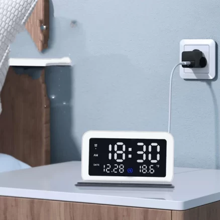 Multifunctional Fast Wireless Charging Bedside Digital Alarm Clock 5