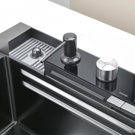 NIAGARA | Workstation Kitchen Sink Kit With Digital Temperature Display & Lighting Waterfall Faucet 7