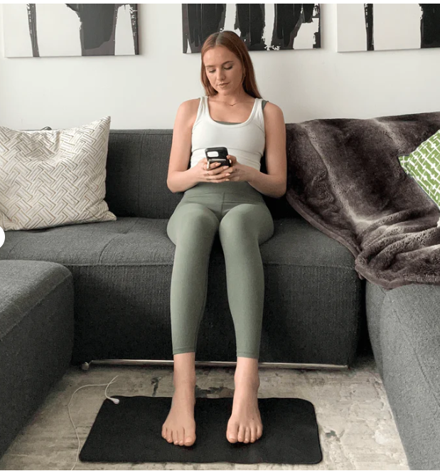 NuRecover EarthPad - Premium Grounding Mat for Improved Wellness 3 NuRecover EarthPad - Premium Grounding Mat for Improved Wellness - Image 3